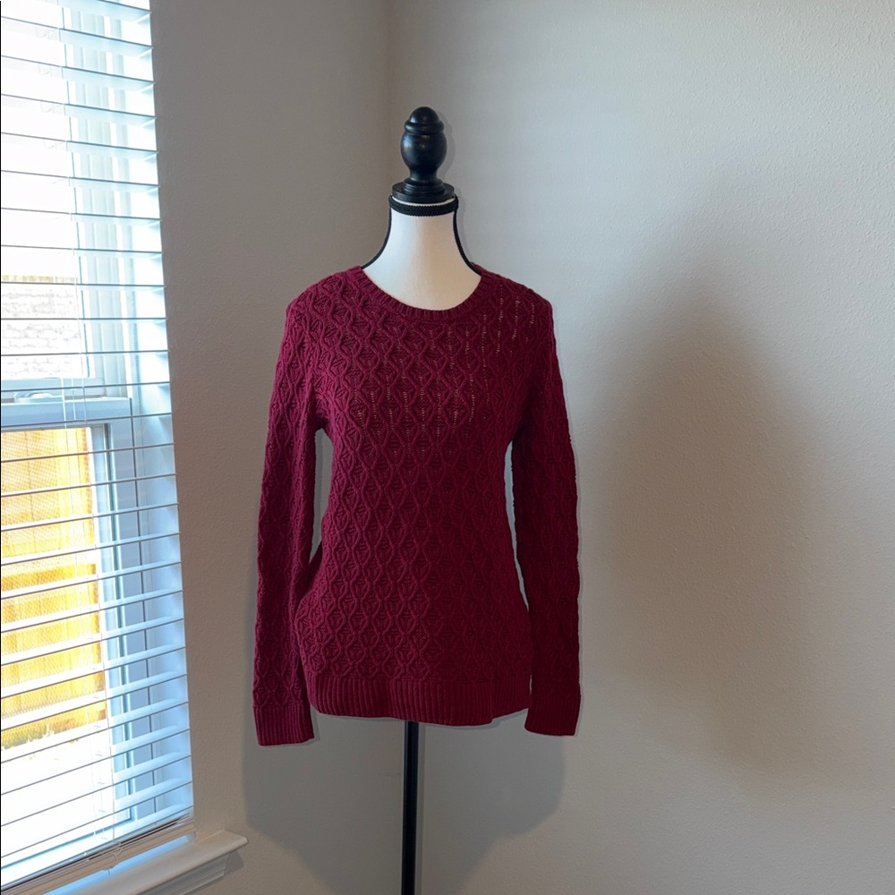 jeanne pierre 100% cotton knit long sleeve wine colored  sweater size small